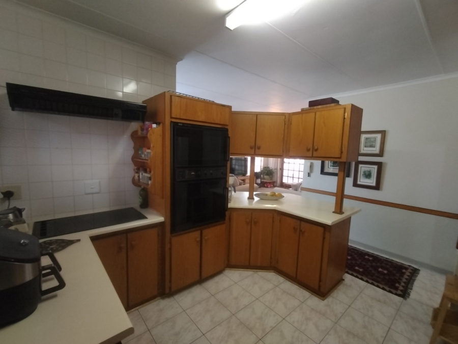 3 Bedroom Property for Sale in Langenhovenpark Free State